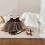 【66-90cm】 厚みのあるベルベットのスカート ロンパース - 画像 (4)