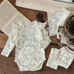 【66-90cm】花柄 帽子付き ロンパース  ＋ ボトムス - 画像 (7)