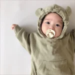 【66-90cm】ピュアカラーフート付き ロンパース - 画像 (3)