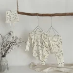 【66-90cm】花柄 帽子付き ロンパース  ＋ ボトムス - 画像 (9)