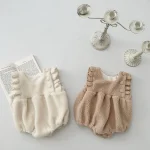 【66-90cm】 肩フリル ボア ロンパース - 画像 (5)