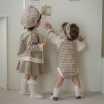 【73-100cm】チェック柄帽子＋ トップス ＋ スカート セットアップ - 画像 (7)