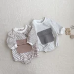 【66-90cm】ポケット付き ボーダー ロンパース - 画像 (2)