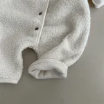 【66-90cm】 バック英字プリントボア オールインワン - 画像 (6)