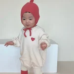 【66-90cm】 ハート刺しゅう ロンパース - 画像 (4)