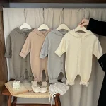 【66-100cm】 ウサギフード付き オールインワン - 画像 (3)