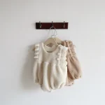 【66-90cm】 肩フリル ボア ロンパース - 画像 (6)