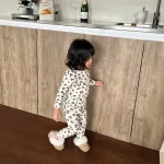 【73-100cm】 ヒョウ柄 ルームウエア セットアップ - 画像 (4)