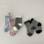 【GOODS】 ボーダー ソックス