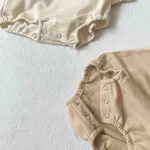 【66-90cm】 恐竜プリント ロンパース - 画像 (6)