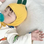 【66-90cm】 帽子付き 恐竜プリント ロンパース - 画像 (7)