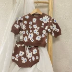 【66-90cm】 ミニマリズム 花柄 ニット セーター ＆ショート パンツ セット