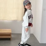 【80-130cm】 英字 ハーフジッパー セットアップ - 画像 (6)