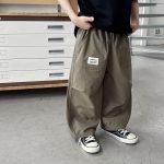 【90-150cm】ロングパンツ 男の子 アウトドア風 タグデザイン 軽量 薄手 カジュアル パンツ - 画像 (4)