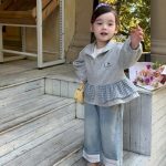 【90-150cm】アウター or デニムパンツ 女の子 刺繍 フリルデザイン