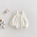【66-90cm】ロンパース ホワイト バタフライ シンプル - 画像 (2)