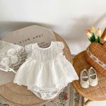 【66-90cm】ロンパース ベビー 女の子 アイレット 刺繍