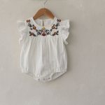 【66-90cm】ロンパース ベビー フリル袖 花刺繍 - 画像 (5)
