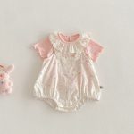 【66-90cm】二点セット 小花柄サロペットロンパース＆レース襟Tシャツ