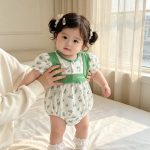 【66-90cm】ロンパース グリーン花 パフスリーブ