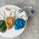 【73-100cm】セットアップ ベビー 恐竜柄 半袖Ｔシャツ&ショートパンツ - 画像 (9)