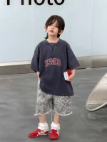 【100-150cm】Tシャツ 切り替え Vネック 半袖