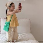 【90-150cm】トップスorパンツorセットアップ 女の子 無地 ルーズ - 画像 (4)