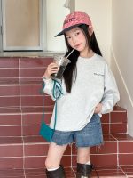 【100-170cm】長袖Ｔシャツ 女の子 ゆったり 英字プリント