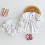 【66-110cm】ロンパースorワンピース フラワー柄 ホワイト 姉妹服 - 画像 (4)