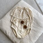 【80-130cm】水着 透かし彫りデザイン ストラップ スイムウェア