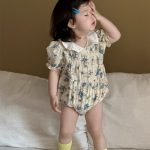 【66-90cm】ロンパース ベビー 小花柄 折り襟 レトロ - 画像 (3)