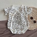 【66-90cm】ロンパース ヒョウ柄 ナチュラル - 画像 (4)