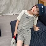 【80-130cm】セットアップ 女の子 ノースリープ 無地 シンプル - 画像 (3)