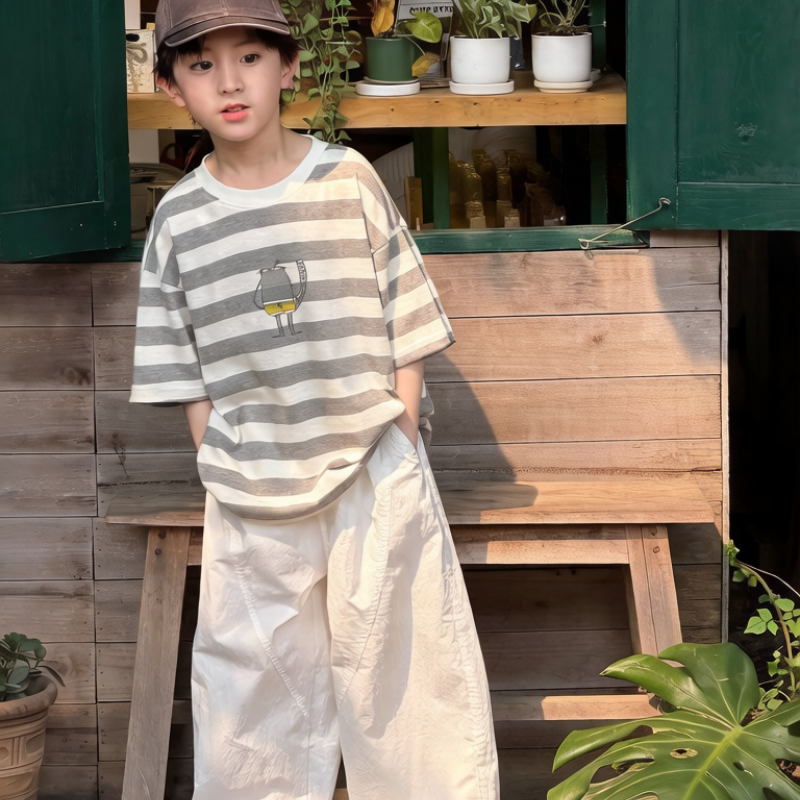 d2dba4d80c5e4 【100-170cm】半袖Tシャツ 男の子 ボーダー柄 通気性拔群 - 画像 (1)