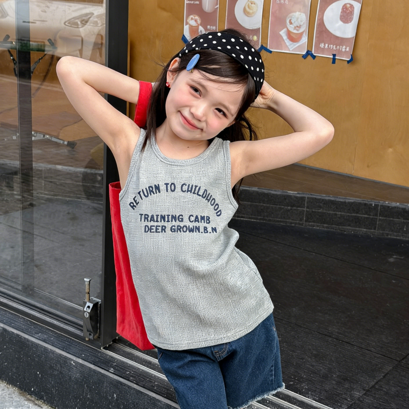 去除图片文字水印 (2) 【80-130cm】ベスト 女の子 ノースリープ 英字 カジュアル - 画像 (1)