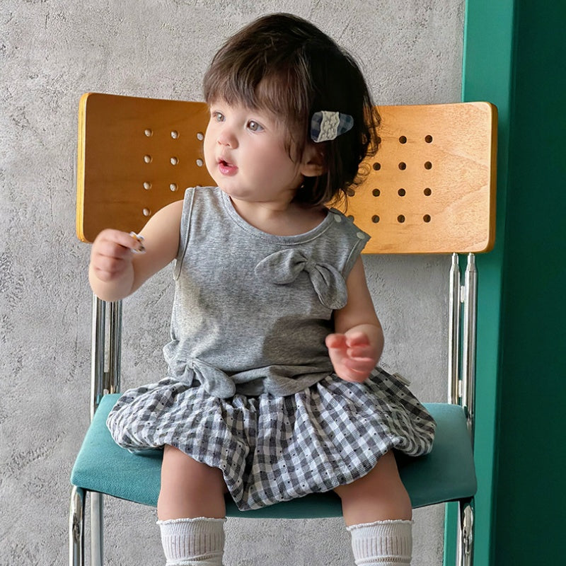 06_5e600af2-82c4-4cf5-b65d-2356b63b1dd3.jpg 【73-110cm】セットアップ ベビー 可愛い ノースリーブTシャツ&チェックフレアスカート - 画像 (1)