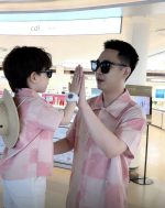 【90-150cm+親サイズ】ワンピースorシャツorショートパンツ 親子ペア ビーチ グラデーション - 画像 (10)