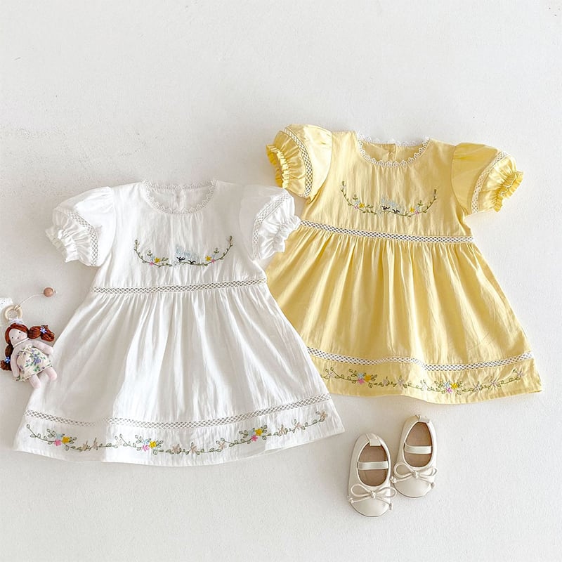 54058ced82863ebea5ff4424f25e1f2b.jpg 【80-130cm】ワンピース 女の子 刺繍 フラワー レース襟 バルーン袖 - 画像 (1)