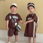 【80-150cm】セットアップorワンピース ブラウン スポーツ - 画像 (11)