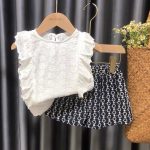 【90-150cm】セットアップ 女の子 ノースリーブ 刺繍 ショートパンツ - 画像 (2)
