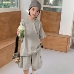 【100-160cm】セットアップ 男の子 カジュアル 3色選べる 半袖トップス+ボトムス - 画像 (4)
