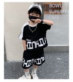 【120‐150cm】セットアップ 男の子 韓国系 カジュアル 配色 アルファベット 半袖 Tシャツ＋ショートパンツ - 画像 (8)