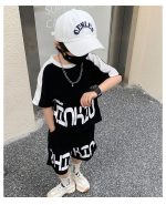 【120‐150cm】セットアップ 男の子 韓国系 カジュアル 配色 アルファベット 半袖 Tシャツ＋ショートパンツ - 画像 (11)