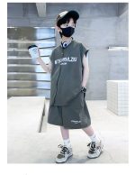 【120-170cm】セットアップ  男の子 韓国風 アルファベット 袖なし Tシャツ＋ショートパンツ - 画像 (15)