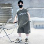 【120-170cm】セットアップ  男の子 韓国風 アルファベット 袖なし Tシャツ＋ショートパンツ - 画像 (3)