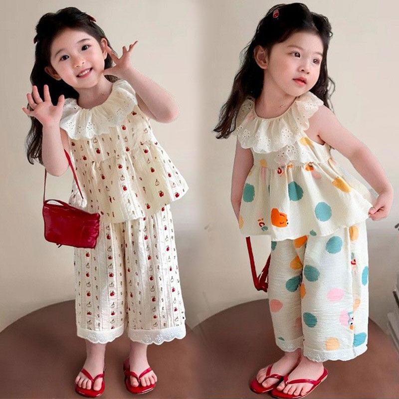 681d736c34a4d469199272.jpg 【80-160cm】セットアップ 女の子 ノースリーブ ドット柄 花柄 - 画像 (1)