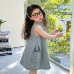 【90-140cm】ワンピース 女の子 無地 デニム ノースリーブ - 画像 (3)