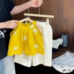 【80-130cm】セットアップ 女の子 ノースリーブ 透かし編み - 画像 (5)
