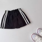 【90-150cm】セットアップ 女の子 スポーツ系 ストラップ柄 - 画像 (4)