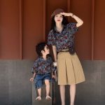 【80-150cm+親サイズ】シャツ 親子ペア フラワー レトロ - 画像 (3)